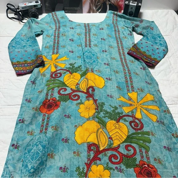 Embroidered Floral Kurta Dress | Boho Festival Tunic · Artisan Teal - Picture 7 of 13
